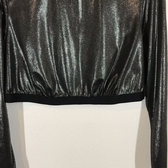 Torrid Curve Women's Black Shimmer Crop Top Size 2X Under It All Long Sleeve - Picture 4 of 10